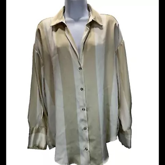 ZARA WOMEN SATIN OVERSIZE V-NECK LONG SLEEVE SAND BEIGE SIZE MEDIUM - Picture 3 of 8